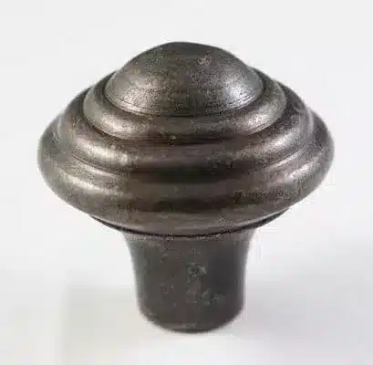 Bouton en fonte 1"1/2 cuivre antique