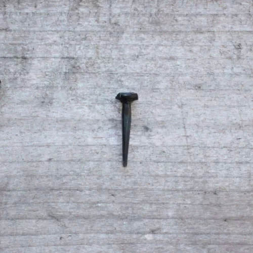 Wrought head nail 1"