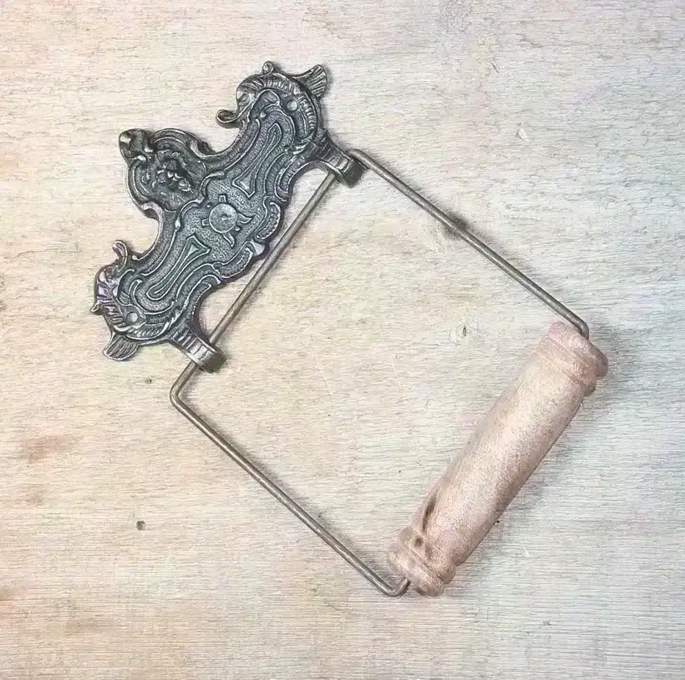 Lion Face Toilet Paper Holder